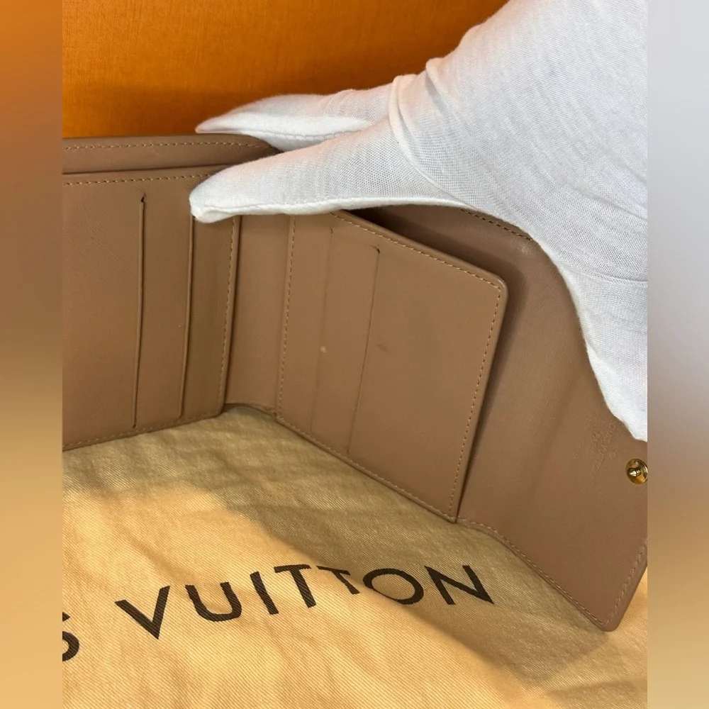 Louis Vuitton Yellow verni conpact wallet